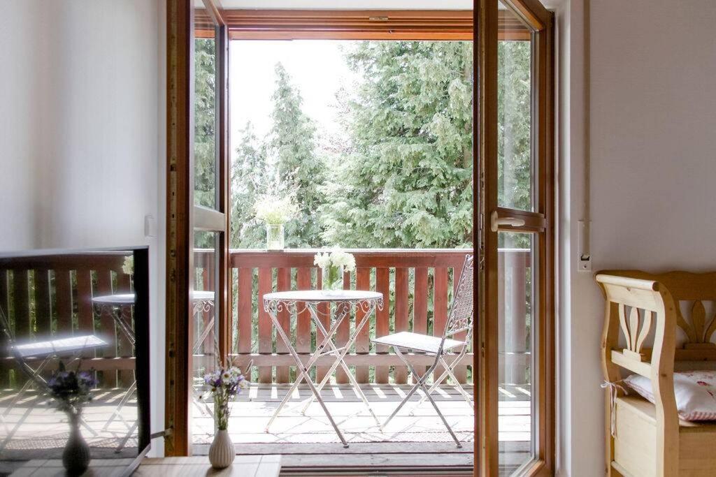 4-Zimmer-Ferienwohnung Waldbluemle Dobel Exterior photo